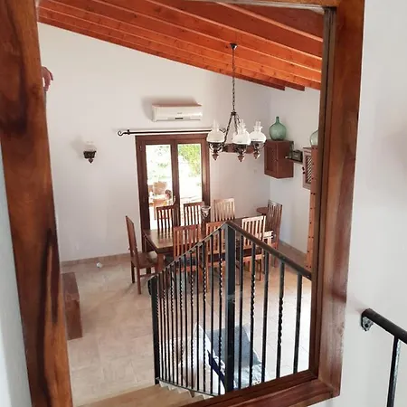 Milagro - 3 Bedroom Style With Pool Near Golf Course/beaches - Air Cond.