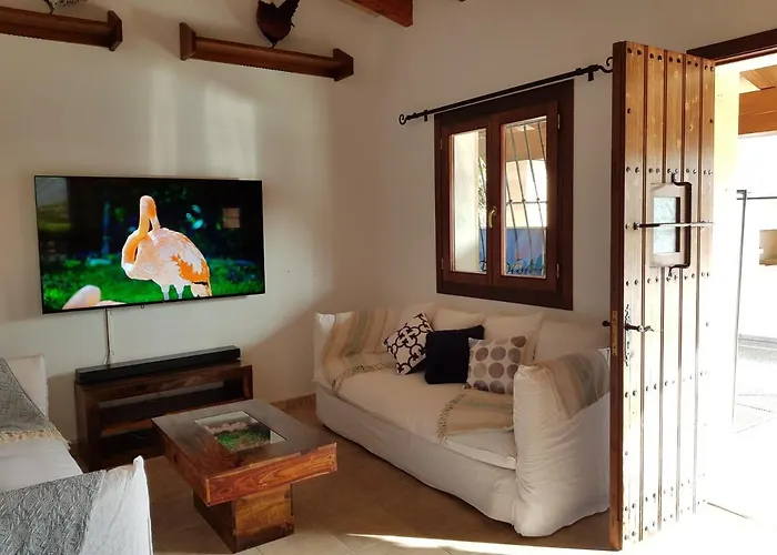 Milagro - 3 Bedroom Style With Pool Near Golf Course/beaches - Air Cond. Villa Pollença