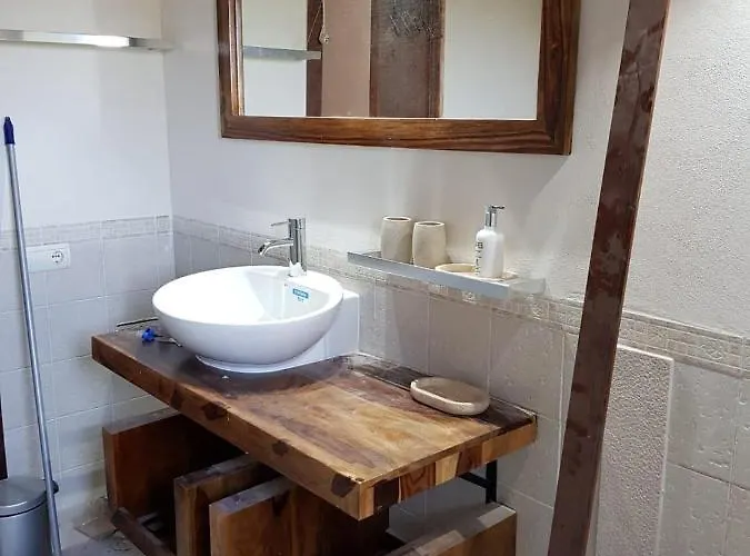 Milagro - 3 Bedroom Style With Pool Near Golf Course/beaches - Air Cond. Villa *