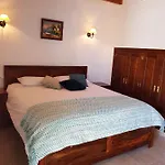 Villa Milagro - 3 Bedroom Style With Pool Near Golf Course/beaches - Air Cond. *